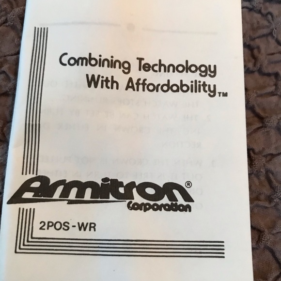 Looney Tunes 1994 Tweety Bird watch. - Picture 6 of 11